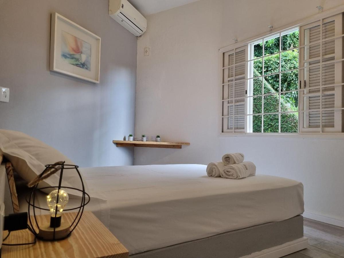 Casas Com Jacuzzi E Churrasqueira A 500 Metros Da Praia Do Pereque Na Илябела Екстериор снимка